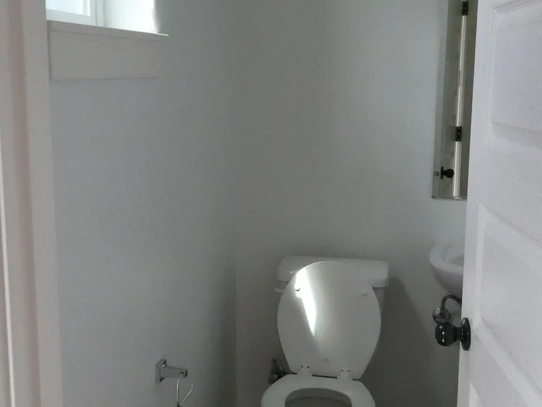 215 S Church St #1 — Photo 5