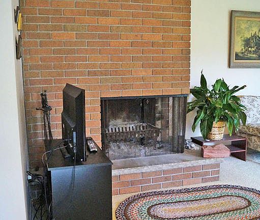 3rd image of 1604 River Terrace Dr