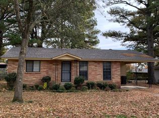 1202 Oakdale St, Jonesboro, AR 72401
