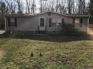 310 Pinnacle Heights Dr, Nebo, NC 28761