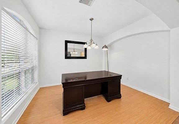 5th image of 15306 Russelfern Ln
