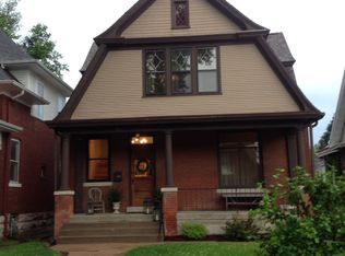 705 S 13th St, Quincy, IL 62301