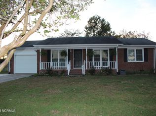 222 Forest View Dr, Havelock, NC 28532