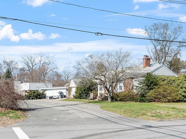 344 Broadway, Lynnfield, MA 01940