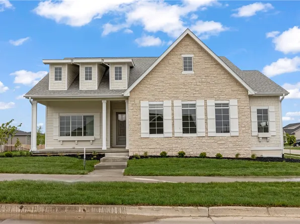 3414 Westgate Pkwy, Clive, IA 50325