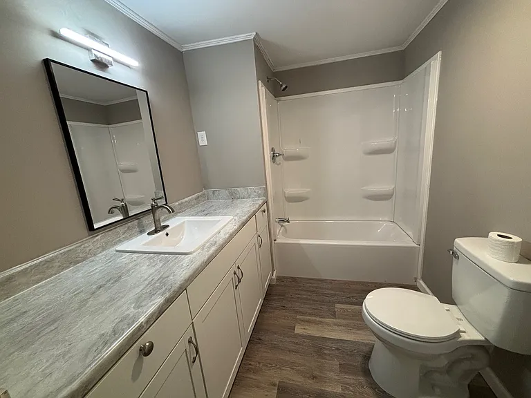 66 Veterans Dr — Photo 8