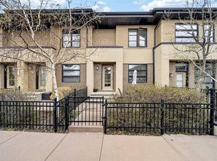 208 Aspen Hills Close SW, Calgary, AB T3H 0C8