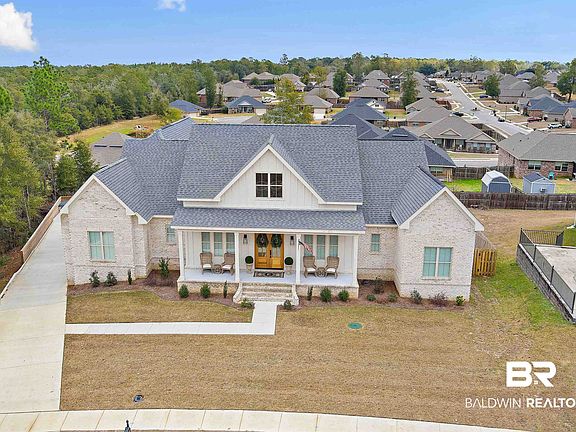 4th image of 2165 Turtle Creek Ln E
