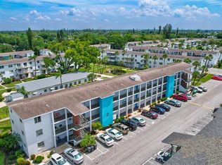 2217 Sunset Dr #E27, Bradenton, FL 34207