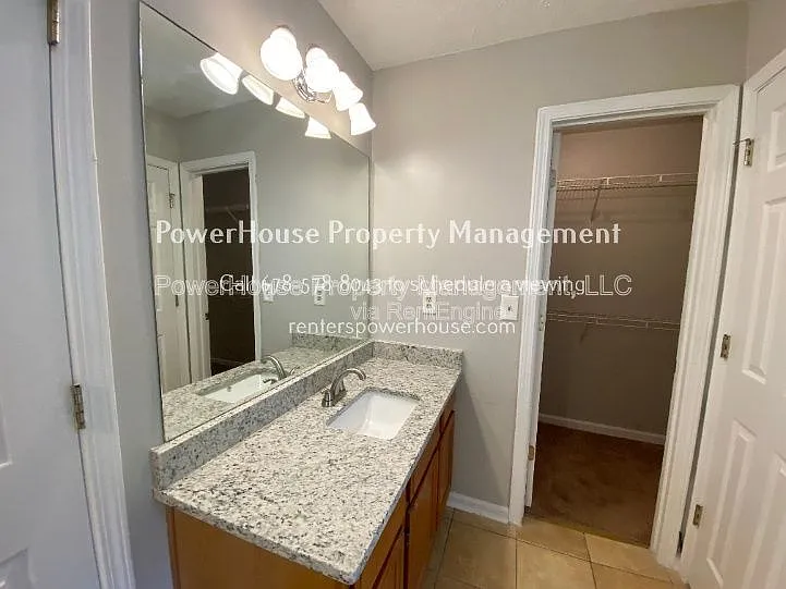 605 Suwanee Lakes Cir — Photo 19