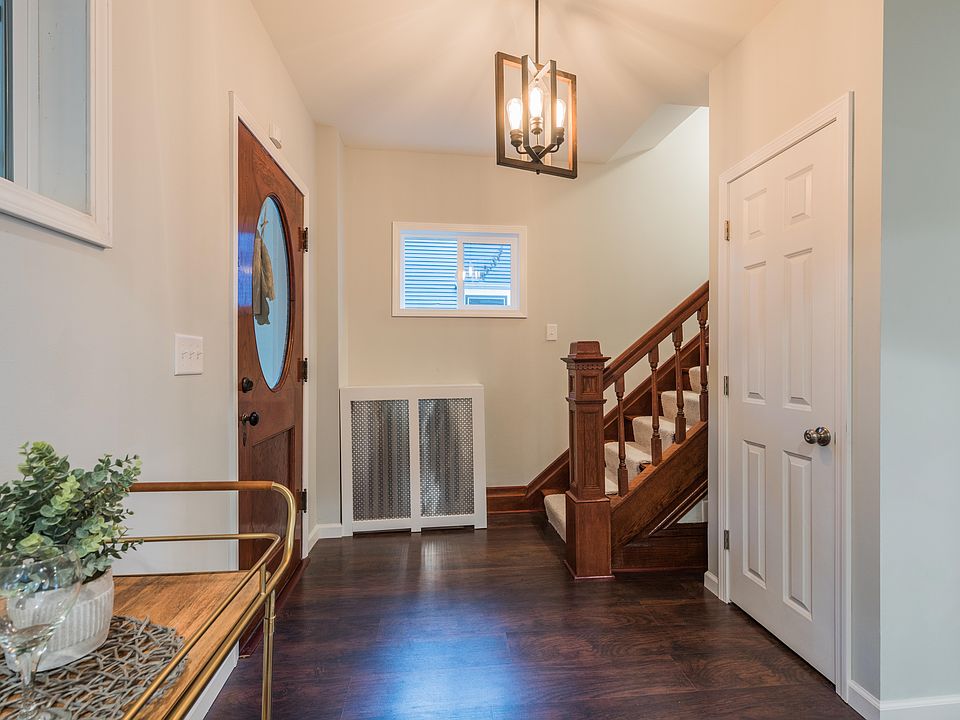 1st image of 3753 Blaisdell Ave