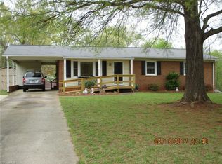 211 Druid Hills Dr, Lexington, NC 27292