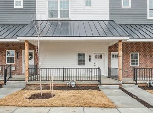 1923 S 7th St, Omaha, NE 68108