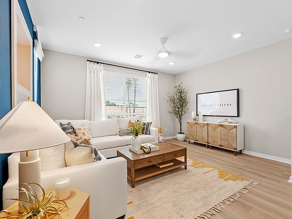 VV Plan 4AR Family Room