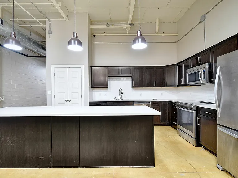 3363 E Commerce St #144 — Photo 7