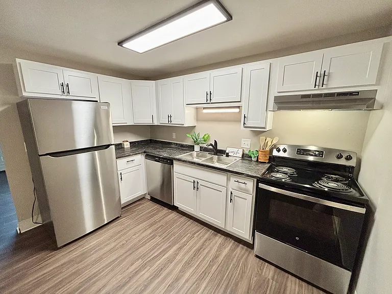 132 Capitol View Ter #4 — Photo 6