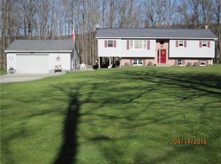 490 Braddock Rd, Farmington, PA 15437