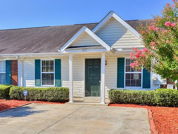 2nd image of 203 Sassafras Ln #1