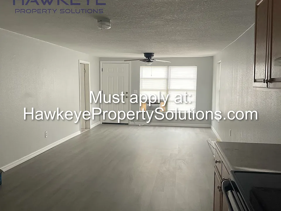 409 Senate St