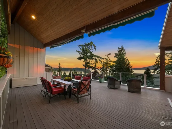 1330 Chuckanut Drive, Bellingham, WA 98229