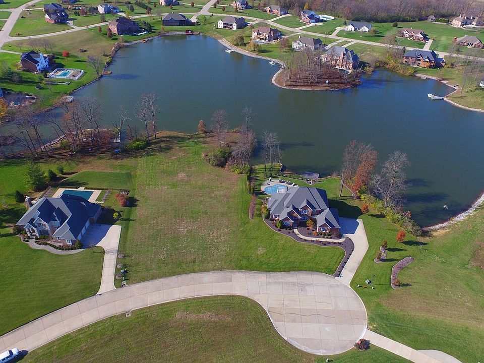 Lake Lot in Wildwood Estates