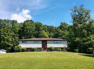 5838 Main Rd, Hunlock Creek, PA 18621