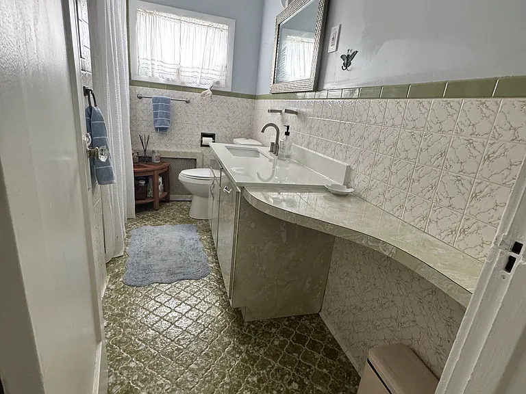 7 Edison Ave #1 — Photo 5