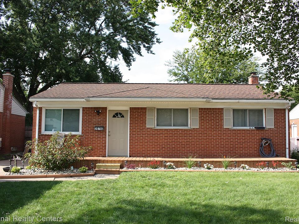 1st image of 30760 Grandview Ave