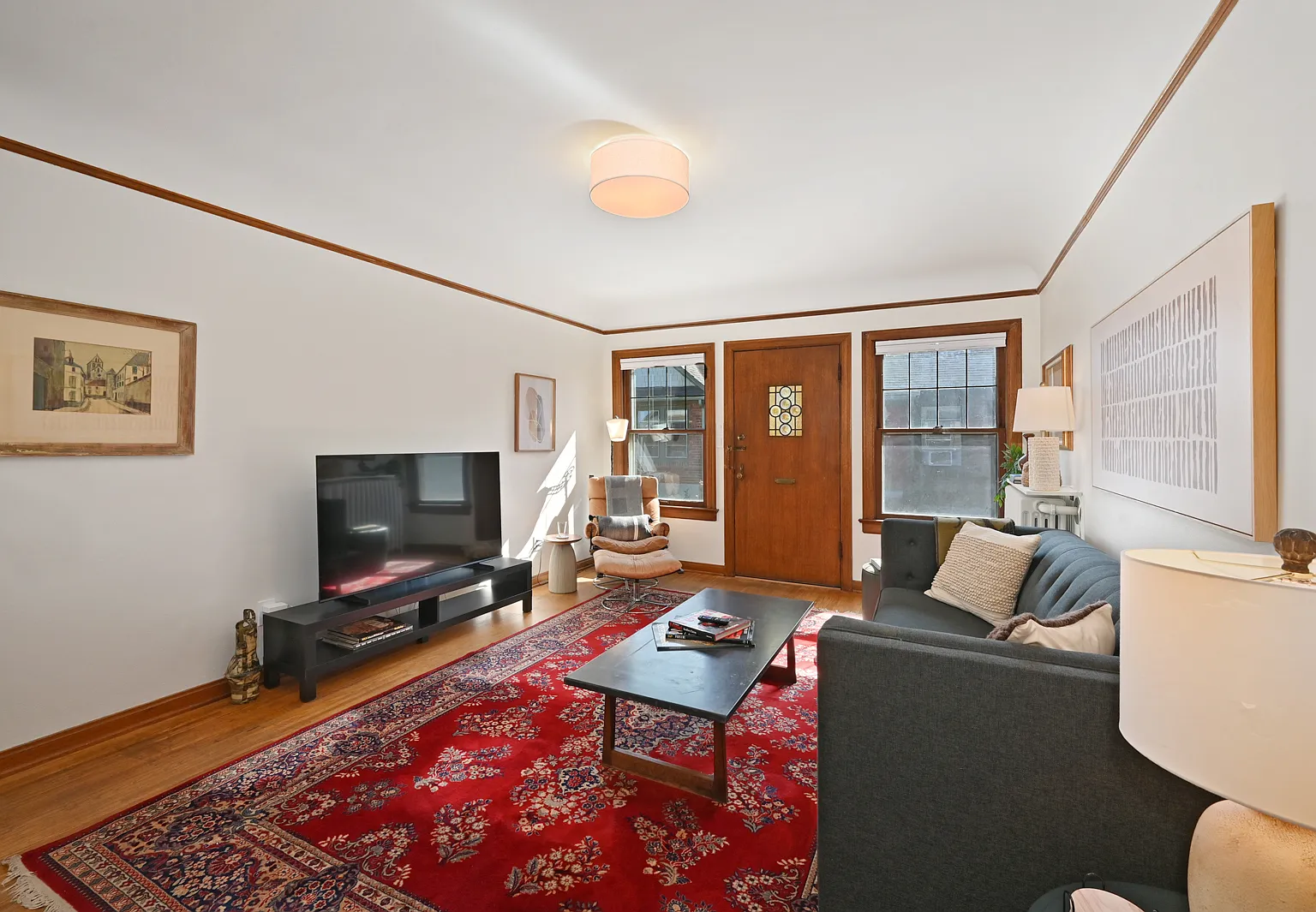 1 bed, 750 sqft, $2,800 — Photo 1