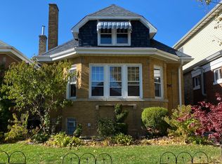 2942 N Kenneth Ave, Chicago, IL 60641