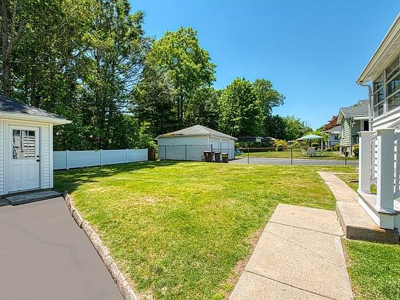 4th image of 54 Verne St