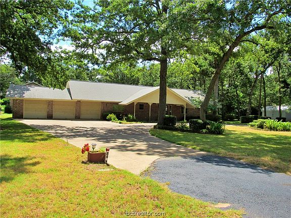 5th image of 84 Golfview Dr