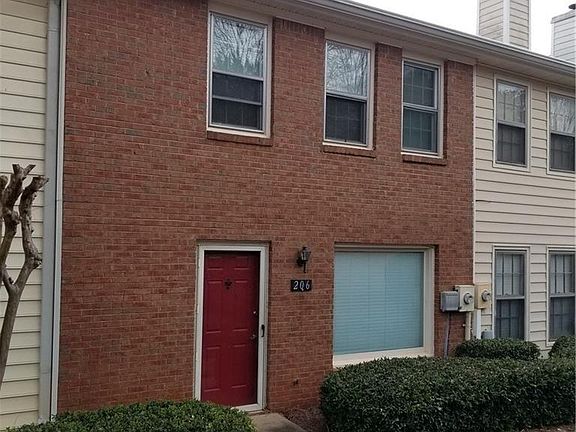 2nd image of 206 Mill Creek Pl #206