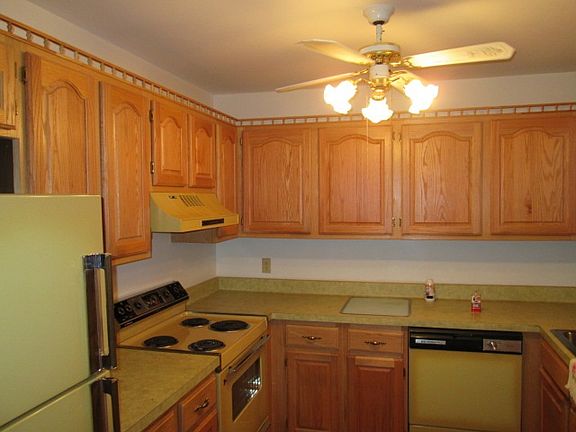 4th image of 2929 Sunnyside Dr APT C245