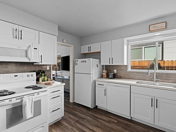 4th image of 533 Kohlepp Ave