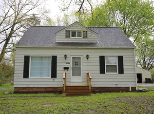 2351 Canterbury Rd, Westlake, OH 44145