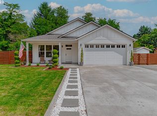 195 S Hubbard Ave, Yacolt, WA 98675