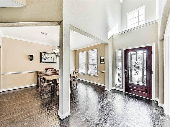 5th image of 3202 London Ln