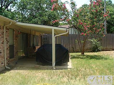 3rd image of 4226 Glen Springs Dr