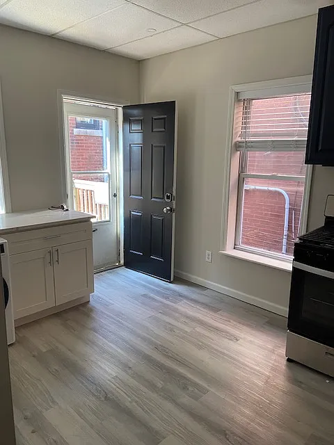 1 bed, $1,150 — Photo 2