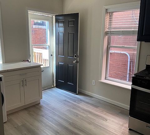 2nd image of 6330 Clayton Ave #2AB