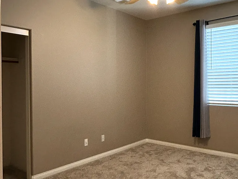10709 Desert View Pl — Photo 19