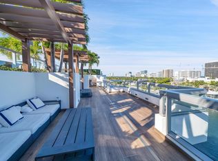 9521 E Bay Harbor Dr UNIT 305, Bay Harbor Islands, FL 33154