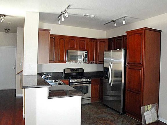 3rd image of 251 S Green Valley Pkwy Unit 5312