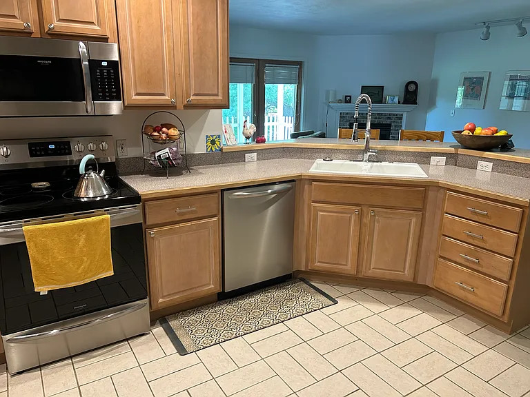 3878 Janice Ln — Photo 4