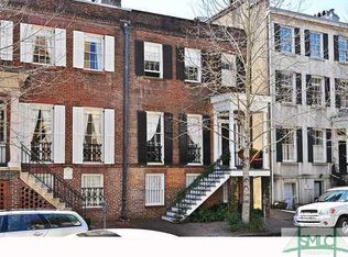 11 E Gordon St, Savannah, GA 31401