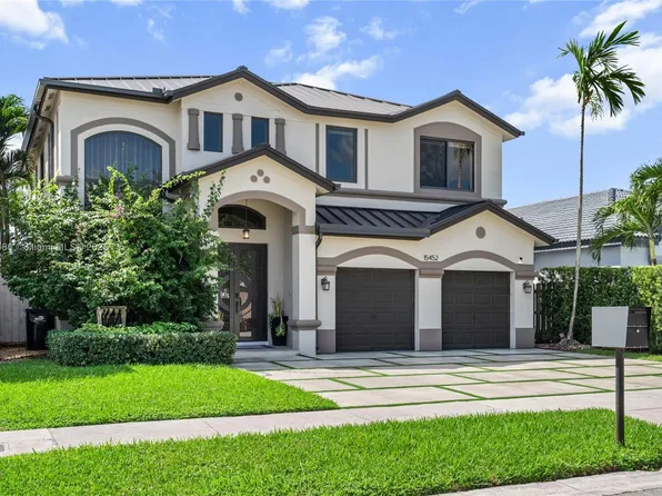 15452 SW 24th Ter, Miami, FL 33185