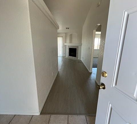5th image of 1535 El Campo