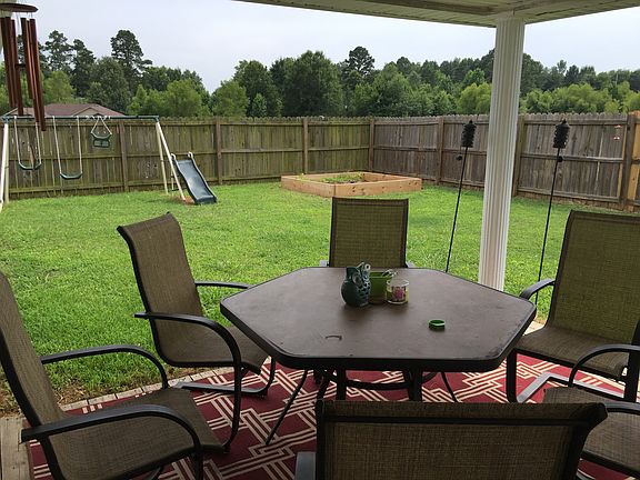 5th image of 105 Lone Oak Dr
