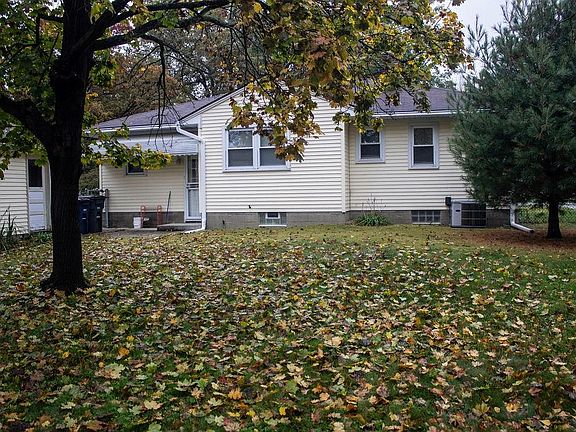 2nd image of 2296 Triplett Blvd